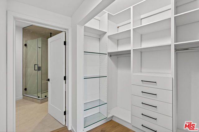8366 Hillcroft Drive, West Hills (los Angeles), CA 91304
