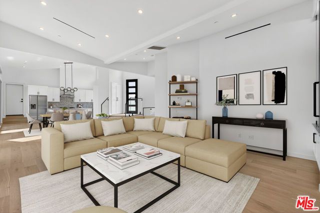 8366 Hillcroft Drive, West Hills (los Angeles), CA 91304