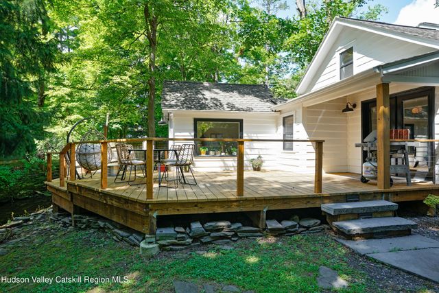 145 Tinker Street, Woodstock, NY 12498