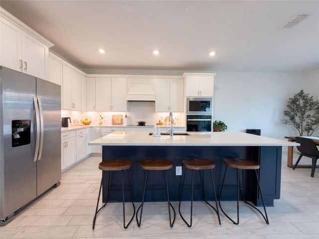 16419 PEBBLE RIDGE DRIVE, Bradenton, FL 34211