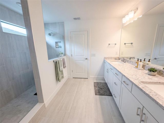 16419 PEBBLE RIDGE DRIVE, Bradenton, FL 34211