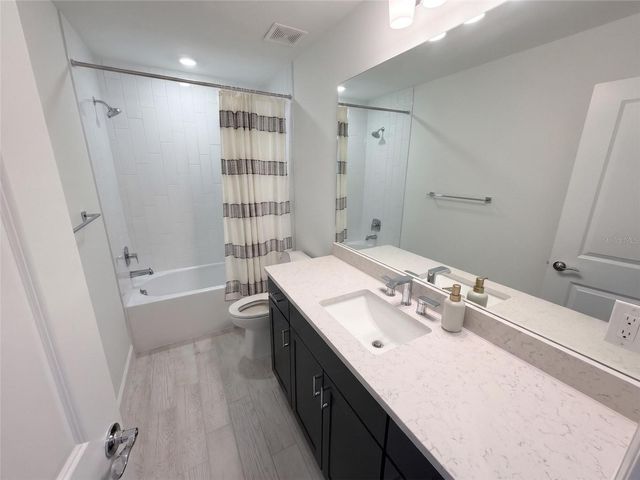 16419 PEBBLE RIDGE DRIVE, Bradenton, FL 34211