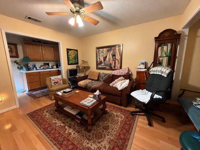 1600 Carriage Run W, Conroe, TX 77384