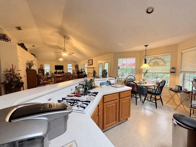 1600 Carriage Run W, Conroe, TX 77384