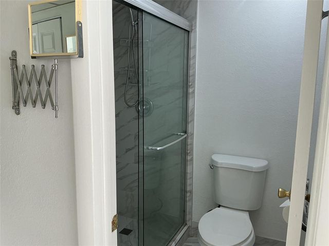 9481 Sunrise Lakes Boulevard 102, Sunrise, FL 33322