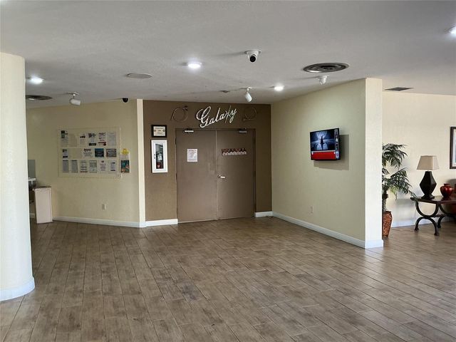 9481 Sunrise Lakes Boulevard 102, Sunrise, FL 33322