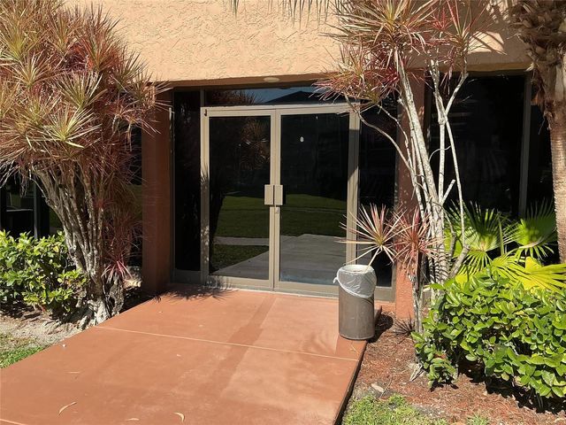 9481 Sunrise Lakes Boulevard 102, Sunrise, FL 33322
