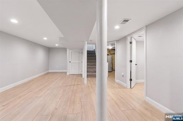 125 N 1st Street, Bergenfield, NJ 07621
