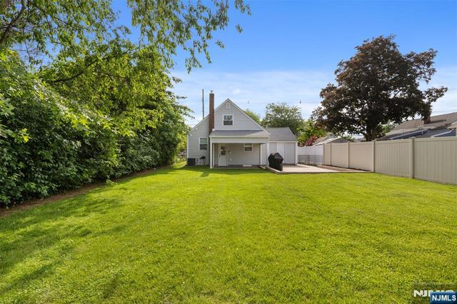 125 N 1st Street, Bergenfield, NJ 07621
