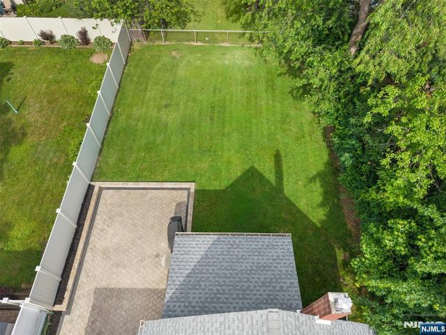 125 N 1st Street, Bergenfield, NJ 07621