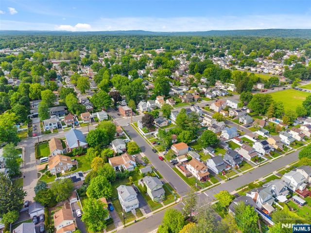 125 N 1st Street, Bergenfield, NJ 07621