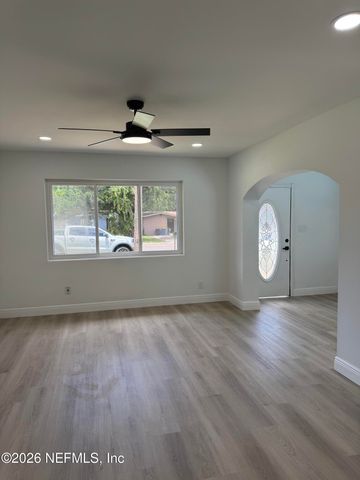 2319 TOWNSEND Boulevard, Jacksonville, FL 32211