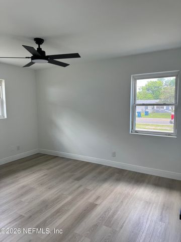 2319 TOWNSEND Boulevard, Jacksonville, FL 32211