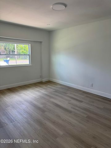 2319 TOWNSEND Boulevard, Jacksonville, FL 32211