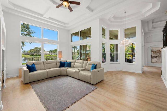 138 NW Magnolia Lakes Boulevard, Port St Lucie, FL 34986