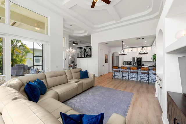 138 NW Magnolia Lakes Boulevard, Port St Lucie, FL 34986