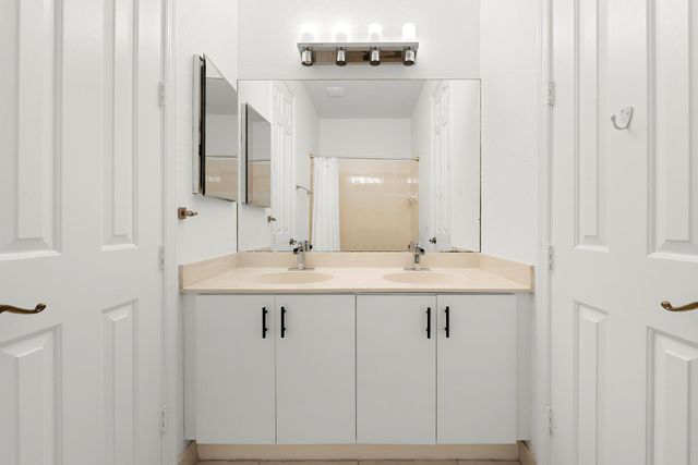 138 NW Magnolia Lakes Boulevard, Port St Lucie, FL 34986