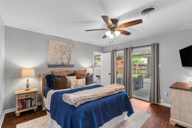 2025 W Belclaire Circle, Corsicana, TX 75110