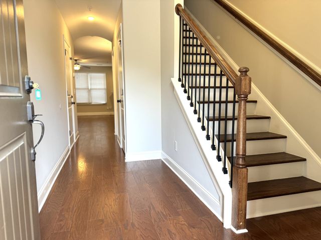 207 Bixby Private Ln, Hendersonville, TN 37075