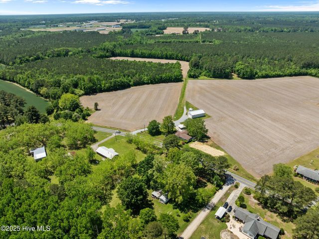 1032 Ball Road, Washington, NC 27889