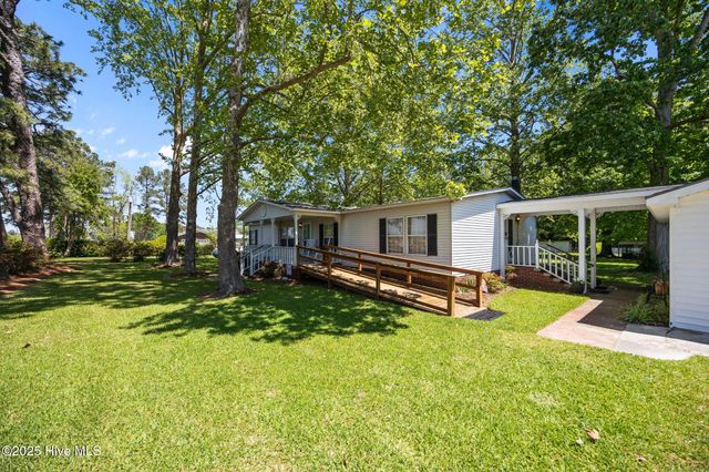 1032 Ball Road, Washington, NC 27889