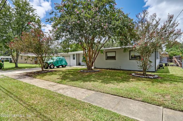 2002 RYAR Road, Jacksonville, FL 32216