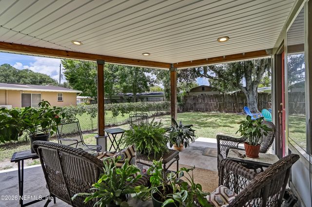 2002 RYAR Road, Jacksonville, FL 32216