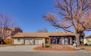 221 E 8th St, Walsenburg, CO 81089