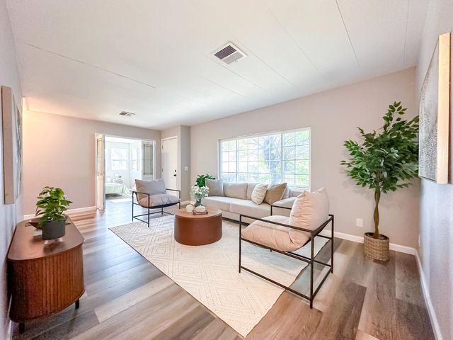 19 Tarn Cir, Oroville, CA 95966