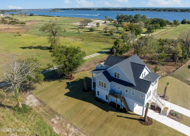 141 Bethea Street, Holly Ridge, NC 28445