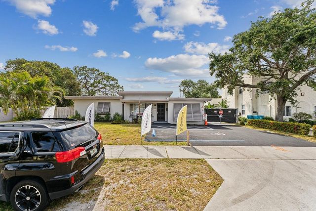 444 W Boynton Beach Boulevard, Boynton Beach, FL 33435