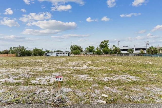444 W Boynton Beach Boulevard, Boynton Beach, FL 33435