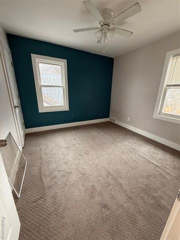 16555 Lawton Street, Detroit, MI 48221