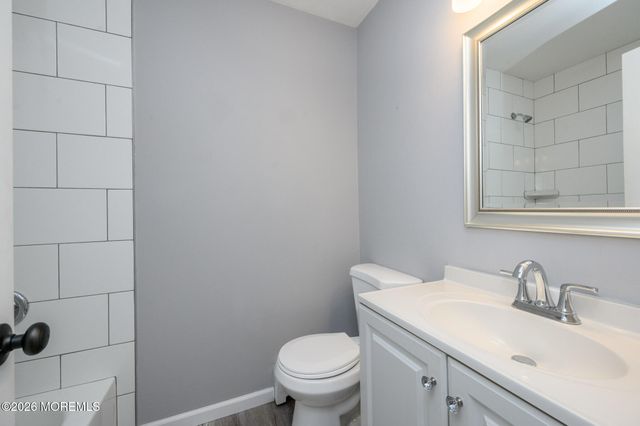 50 Rodhos Street, Toms River, NJ 08757