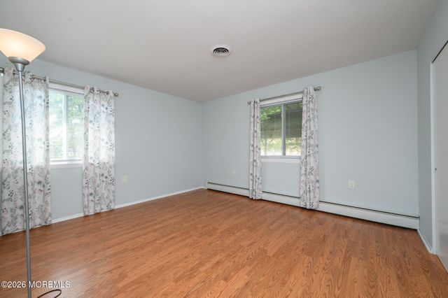 50 Rodhos Street, Toms River, NJ 08757