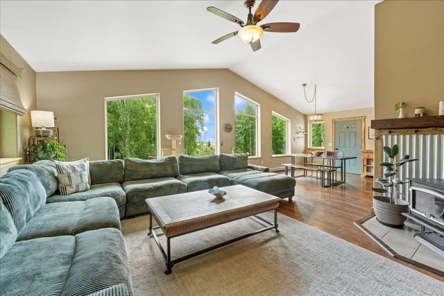 710 BIRCH KNOLL ROAD, Fairbanks, AK 99712