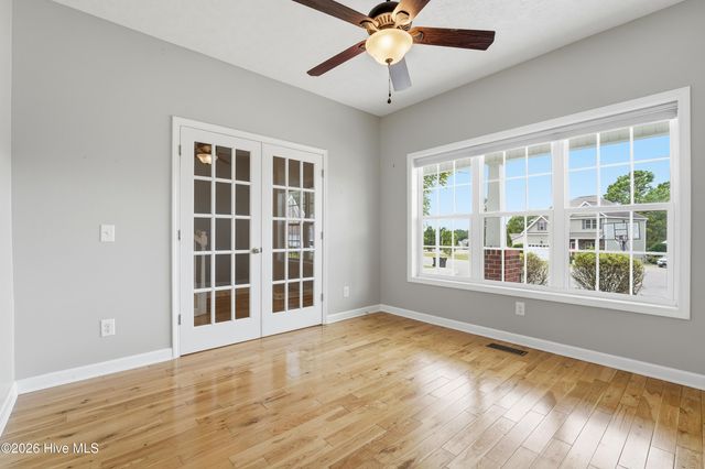 104 Lightwater Court, Aberdeen, NC 28315