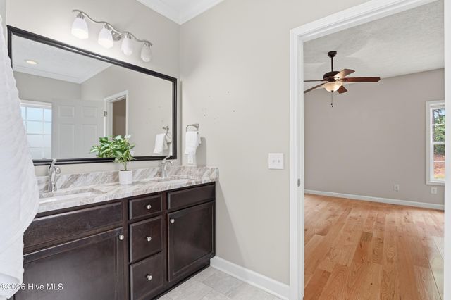 104 Lightwater Court, Aberdeen, NC 28315