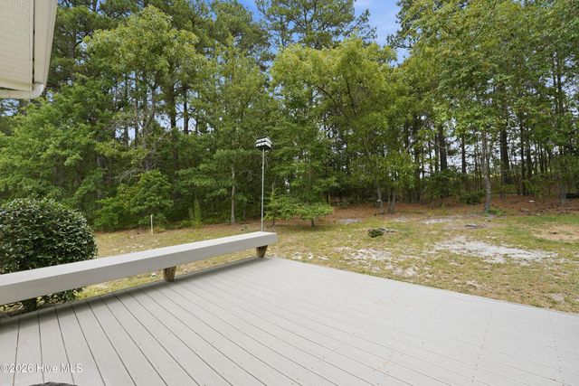 104 Lightwater Court, Aberdeen, NC 28315