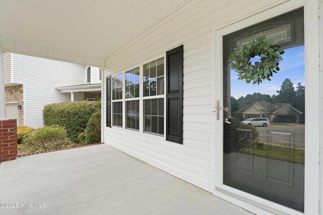 104 Lightwater Court, Aberdeen, NC 28315