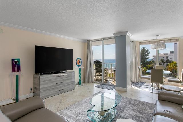 1010 S Ocean Boulevard 602, Pompano Beach, FL 33062
