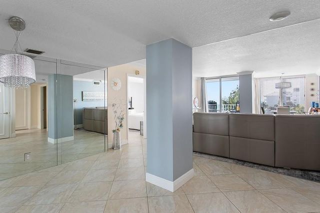 1010 S Ocean Boulevard 602, Pompano Beach, FL 33062