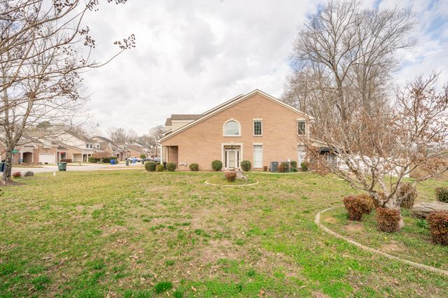 6715 Willow Trace Drive, Chattanooga, TN 37421