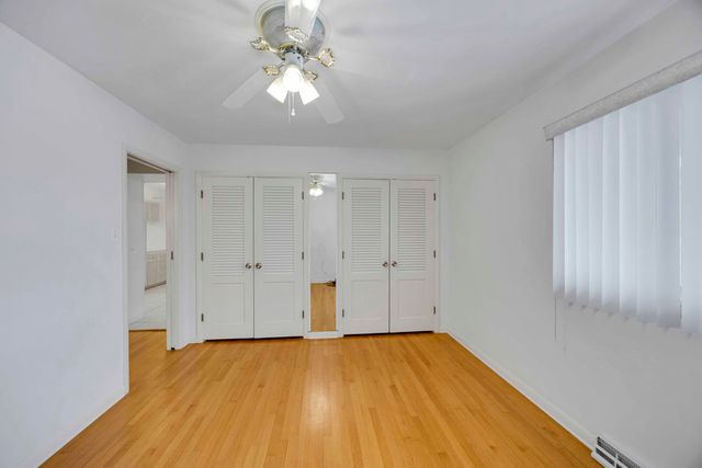 1539 Warwick Avenue, Whiting, IN 46394