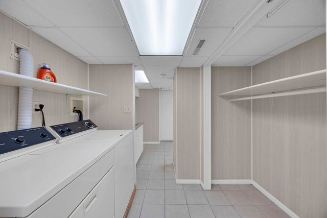 1539 Warwick Avenue, Whiting, IN 46394