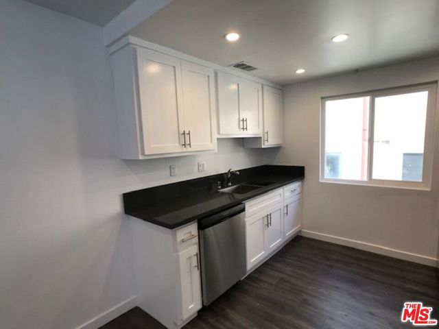 601 N Normandie Avenue 5, Los Angeles, CA 90004