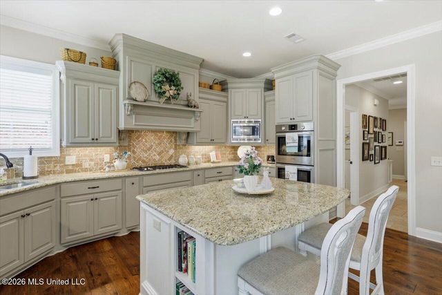 513 Devereaux Drive, Brandon, MS 39042