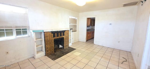 2109 W MONROE Street, Phoenix, AZ 85009