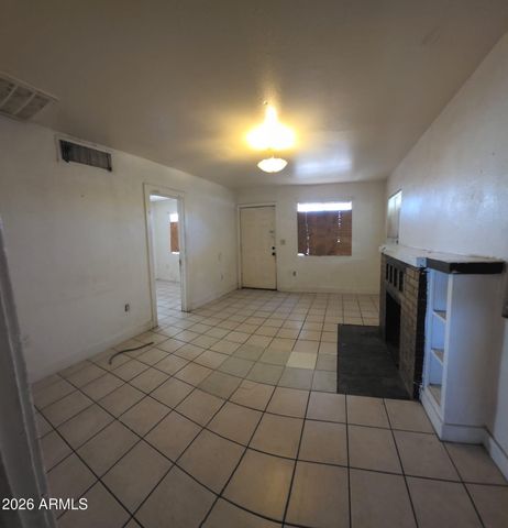 2109 W MONROE Street, Phoenix, AZ 85009