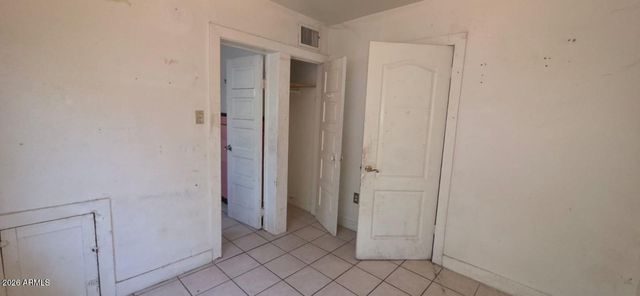 2109 W MONROE Street, Phoenix, AZ 85009